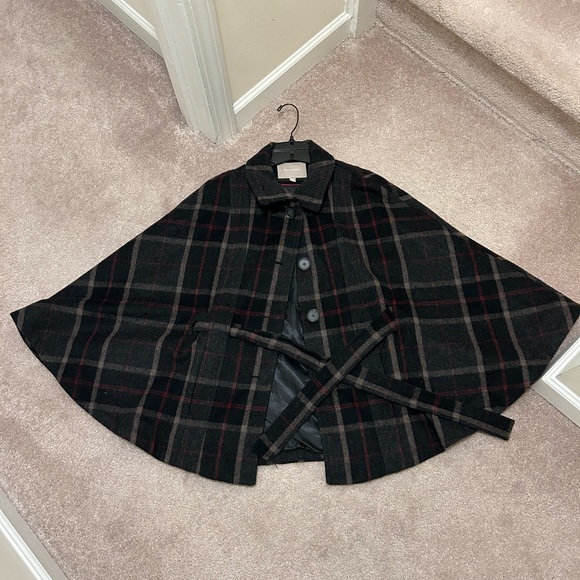 Banana Republic Wool Plaid Cape - Picture 2 of 8